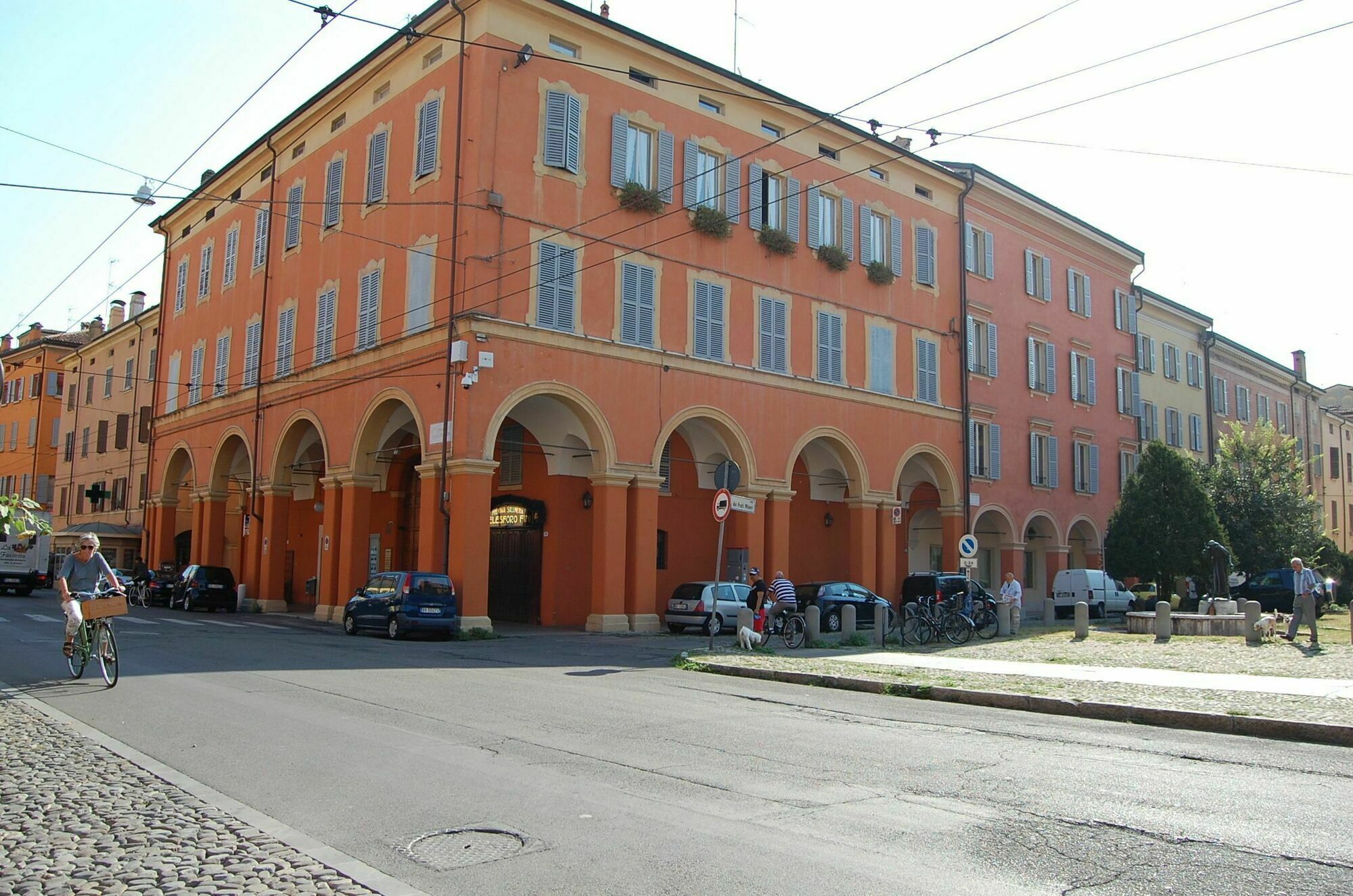 Hotel Rua Frati 48 In San Francesco Modena Zewnętrze zdjęcie